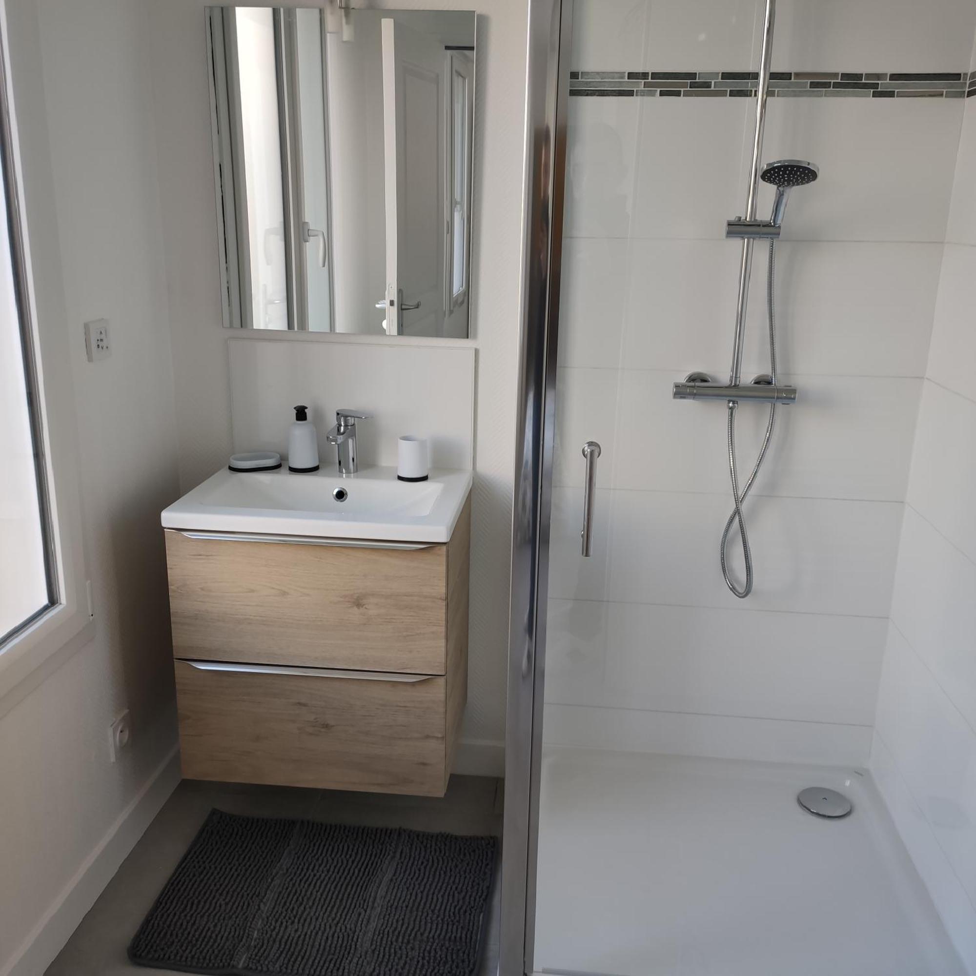 Appartement Cosy Avec Place De Parking Privee Le Mans Zewnętrze zdjęcie